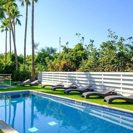 Daire Rio Gardens Aya Napa