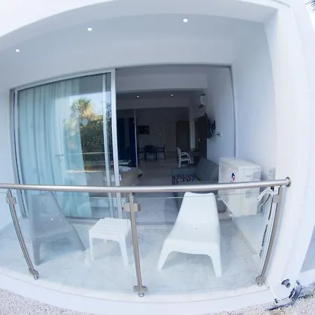 Апартаменты Rio Gardens