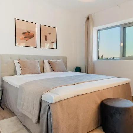 아파트 Rio Gardens 아이아 나파