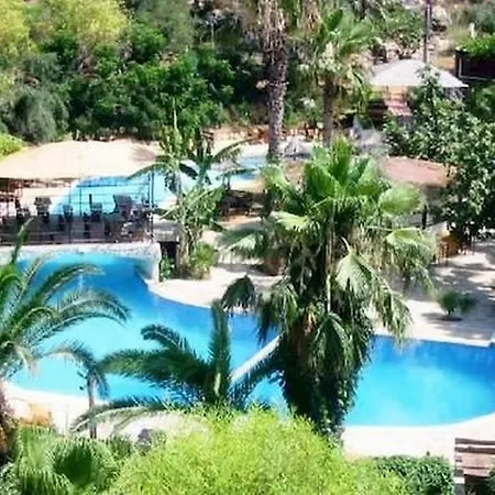 דירה Rio Gardens
