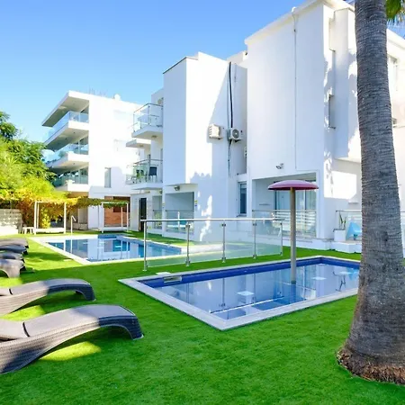 Rio Gardens 아파트