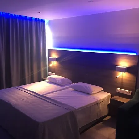 Rio Gardens 아파트 아이아 나파